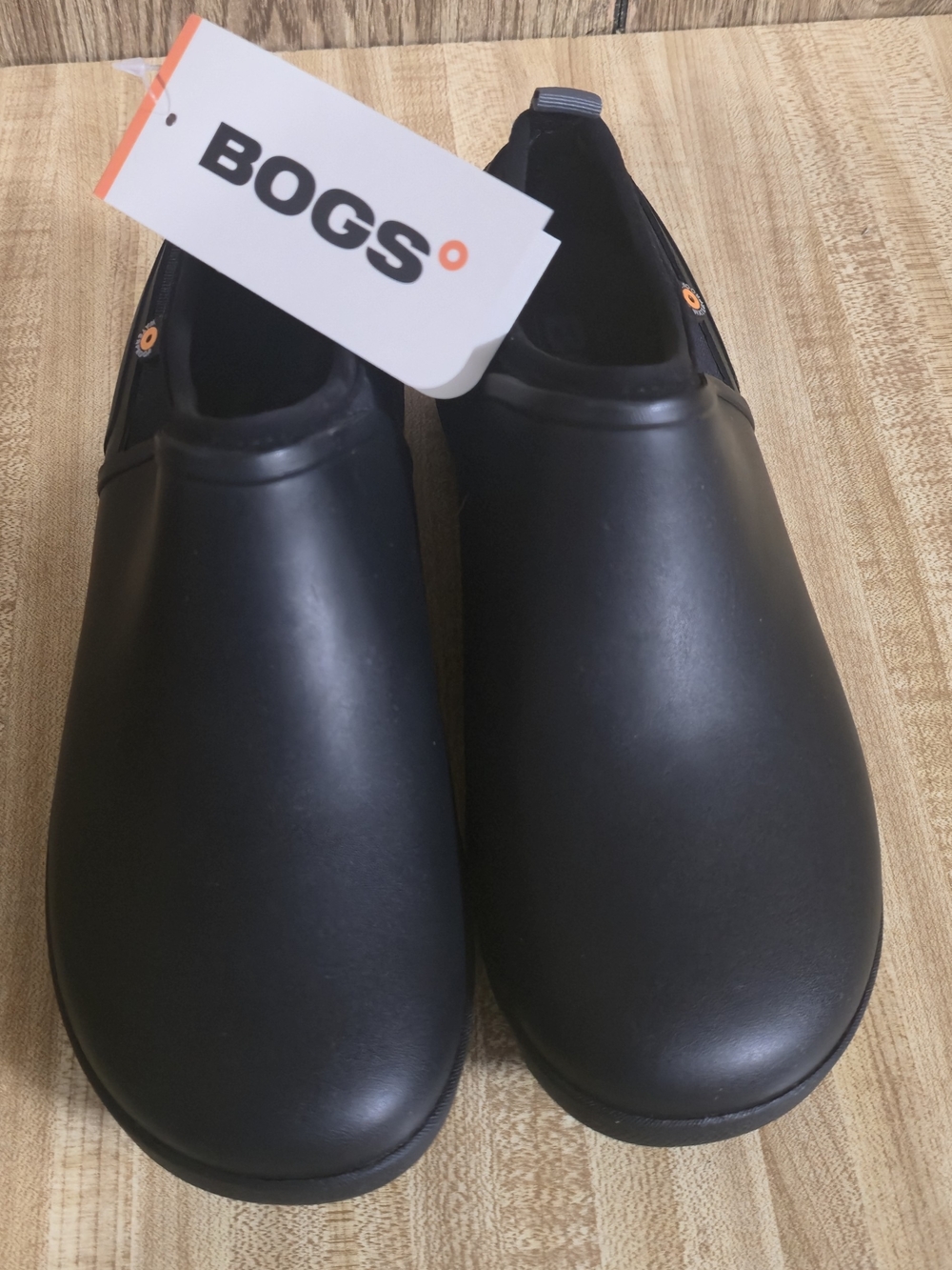 BOGS Size 7  Womens ' Black Slip-On Rain Shoes New With Tags